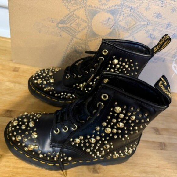 NWOT - Dr Martens 1460 Midas Smooth Leather Gold Studded Boots – RARE - Picture 13 of 16